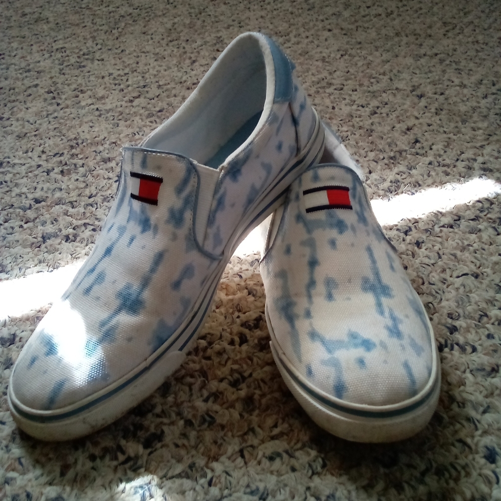 Tommy Hilfiger slip-ons